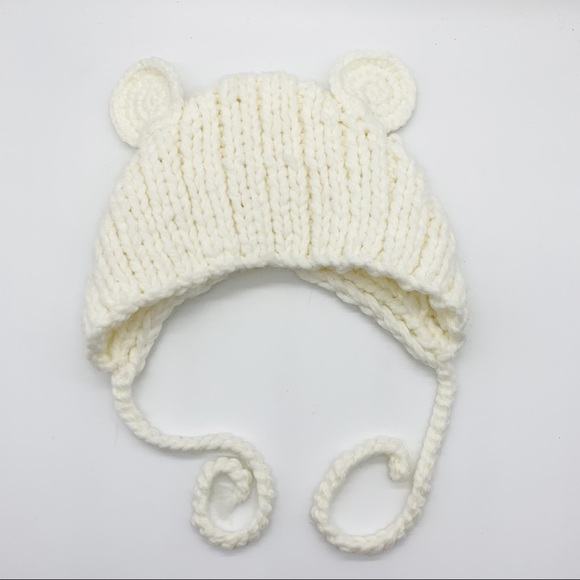 Majestic Filatures Deluxe Knit Trapper Hat in Ivory Girl’s OS - Picture 1 of 3